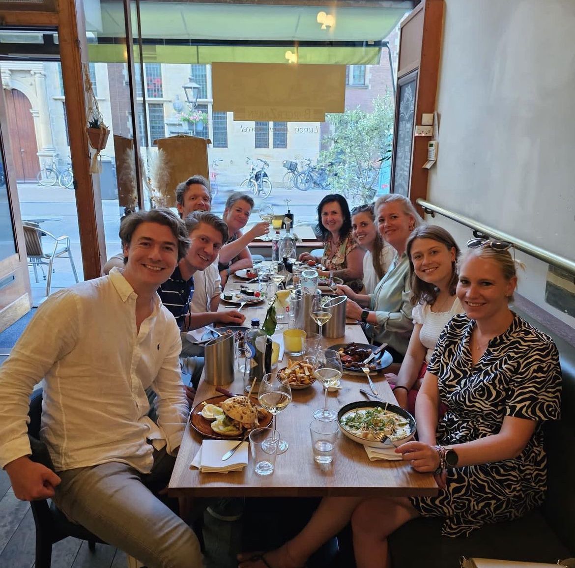 WhatsApp Image 2024-11-12 at 16.37.56